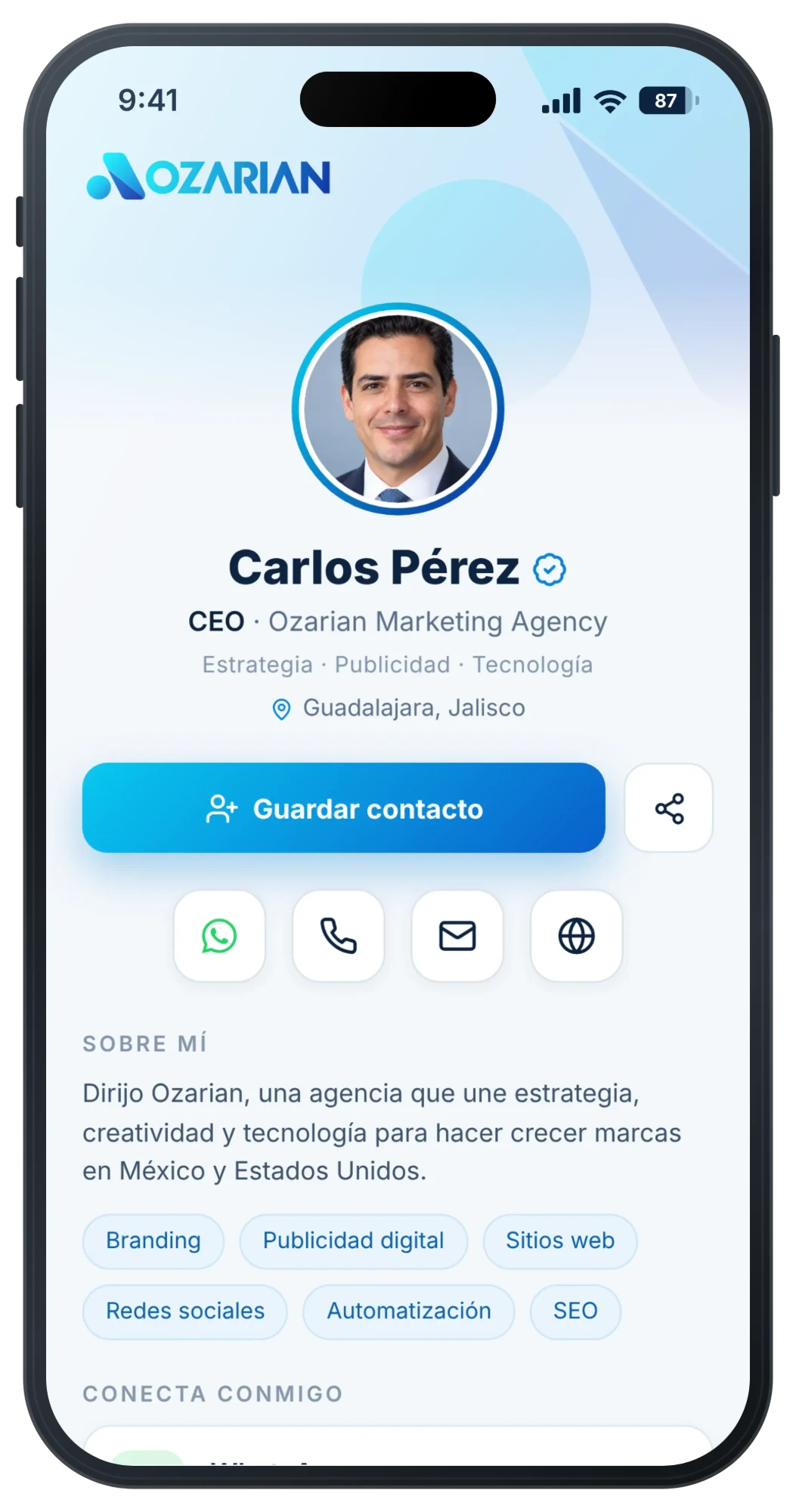 Ejemplo de perfil digital de OZARIAN CARD con botones para guardar contacto, WhatsApp, llamar, correo y sitio web